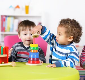 CAF - La Réunion : un chèque marmaille pour faciliter la garde d'enfant