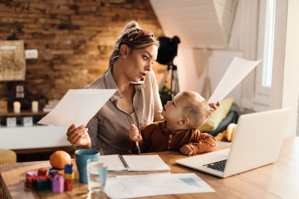 Suspension des aides CAF