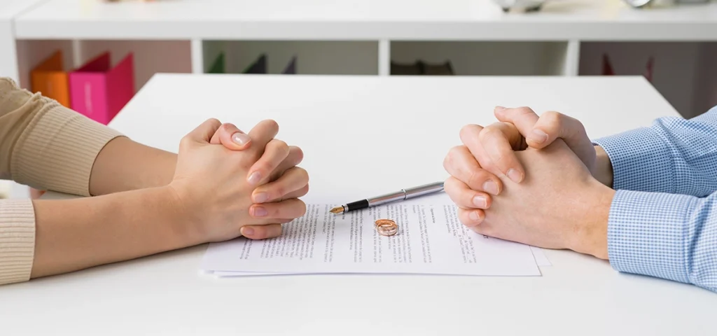 Quelles sont les conditions pour qu’une femme sans emploi ait droit à une pension alimentaire