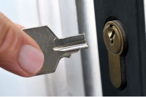 squatteurs partent en vacances